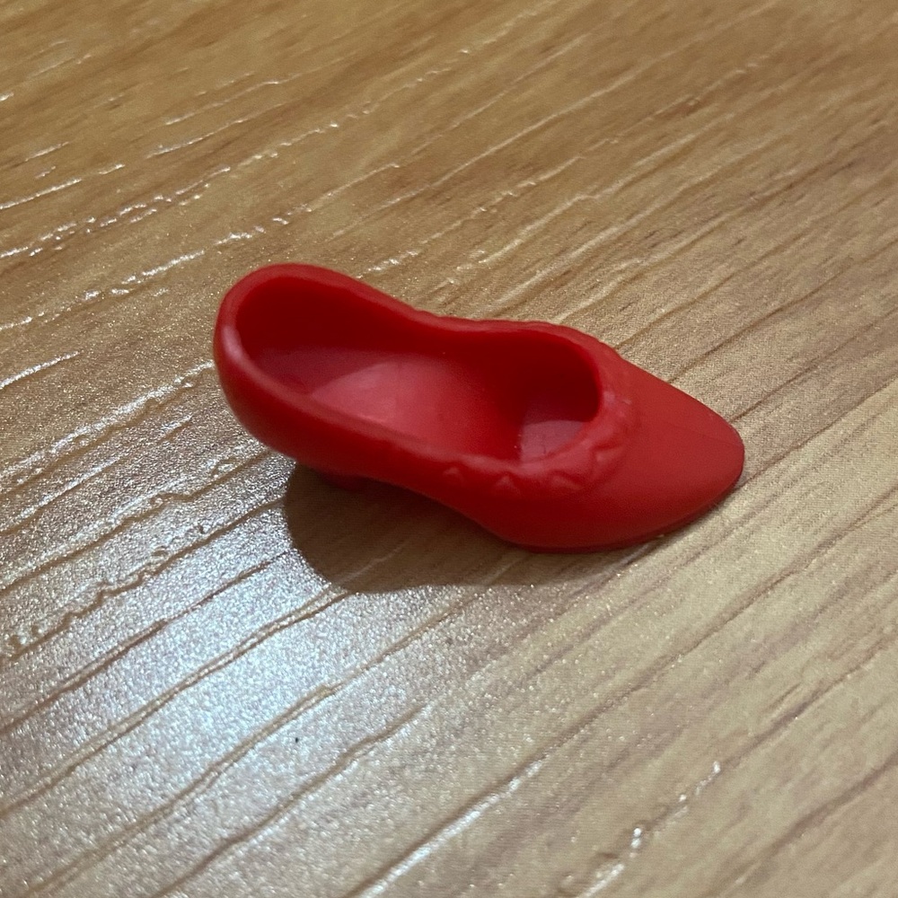 Barbie Red Closed Toe High Heel Pump Vintage Mattel Doll Shoe